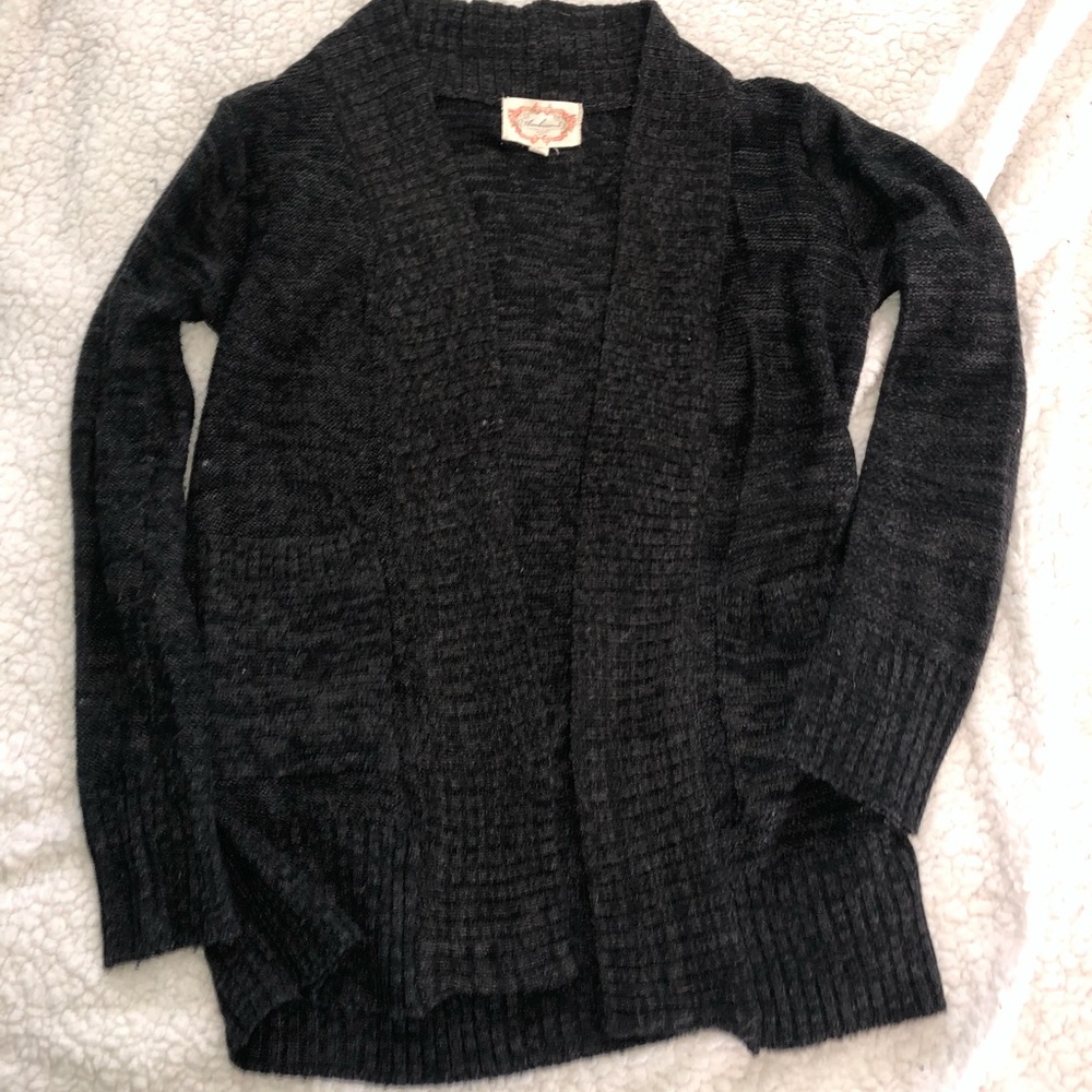 Black and great sweater cardigan